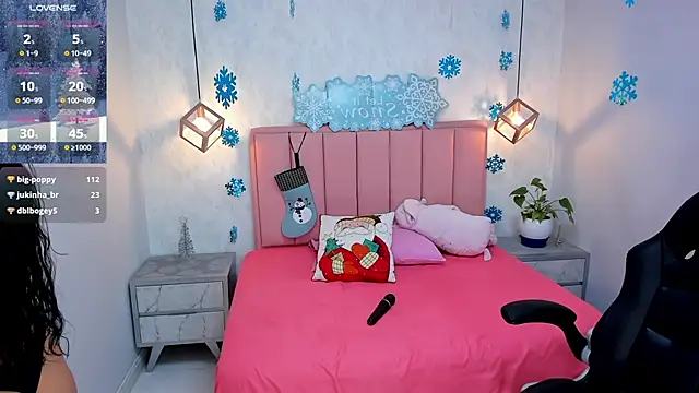 chelsyquinn online show from 12.23.24