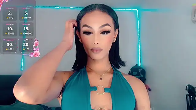 Snapshot of _Riannagarcia_ chatting on 10.19.25 Riannagarcia online show from 10.19.25