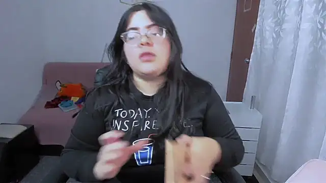 Snapshot of Aria_Fullbuster chatting on 11.13.25 Aria Fullbuster online show from 11.13.25