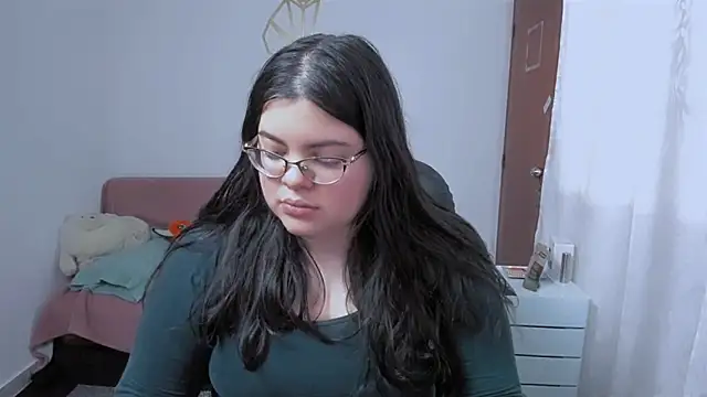 Snapshot of Aria_Fullbuster chatting on 11.26.25 Aria Fullbuster online show from 11.26.25