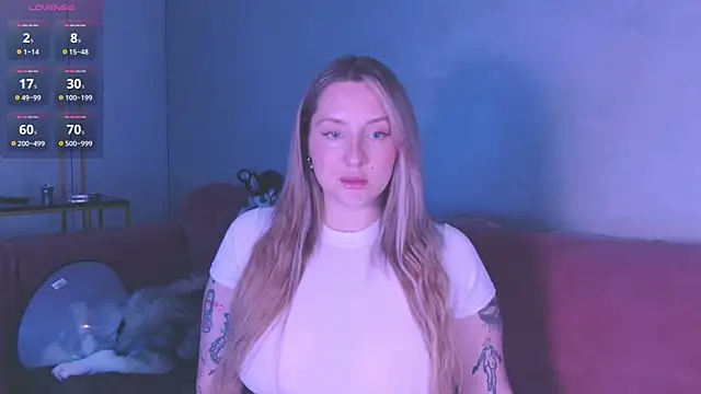 Snapshot of Oh_mylissa chatting on 10.29.25 Oh mylissa online show from 10.29.25