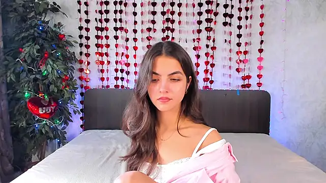 Milana Crystal  online show from 02.07.25