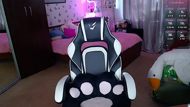 Sidney blush online show from 02.09.26