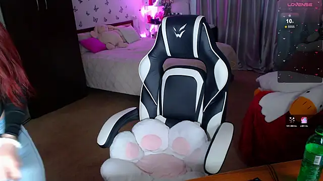 Sidney blush online show from 03.13.26