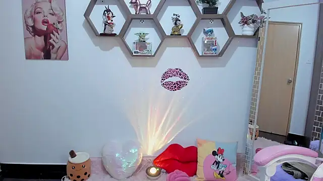 SharonSander online show from 03.13.25