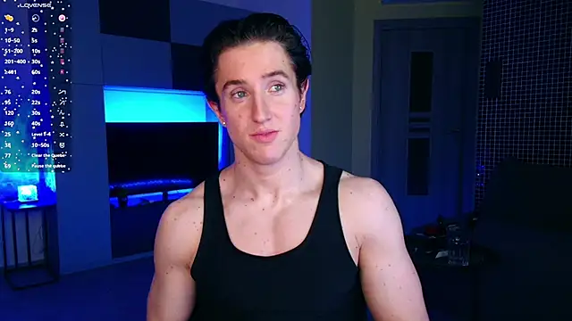 Snapshot of ChristianLevine_ chatting on 05.30.26 ChristianLevine online show from 05.30.26