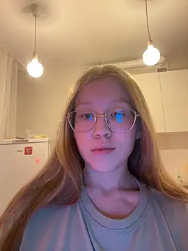 Eva Weyne online show from 01.05.25