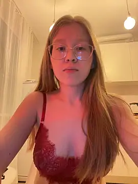 Eva Weyne online show from 01.19.25