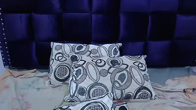 LindaKardi online show from 09.20.25