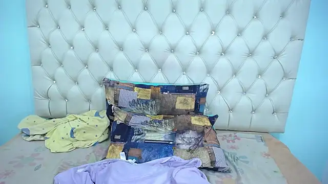 LindaKardi online show from 11.26.25