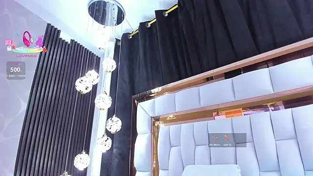 SarayRoyse online show from 04.01.26