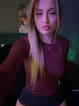 Snapshot of Sweet__Milly chatting on 01.12.25 Sweet Milly online show from 01.12.25