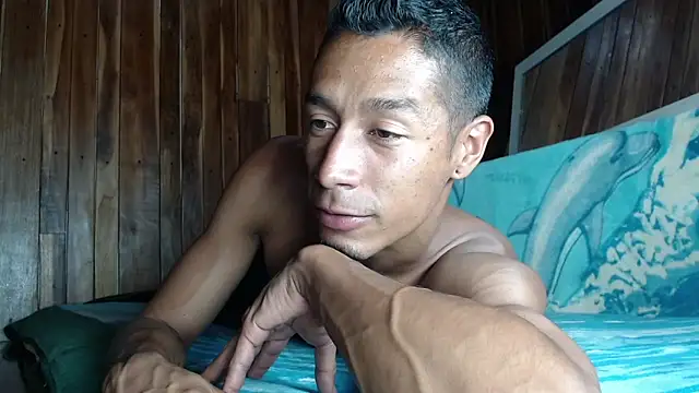 Snapshot of DEMARCOUS_NM chatting on 11.25.25 DEMARCOUS NM online show from 11.25.25