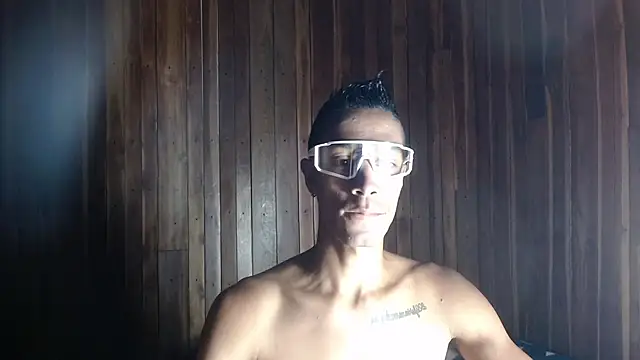 Snapshot of DEMARCOUS_NM chatting on 02.28.26 DEMARCOUS NM online show from 02.28.26