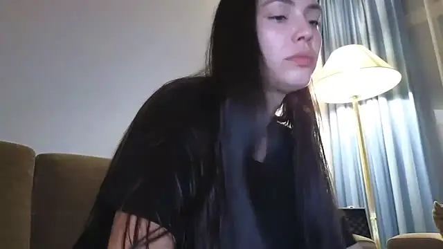 Mr-and-Mrs-Smith online show from 09.21.25