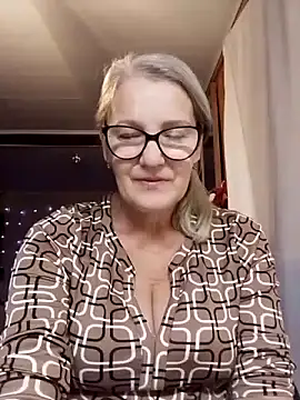 irinamaux online show from 11.07.25