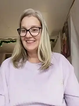 irinamaux online show from 11.30.25