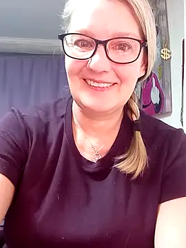 irinamaux online show from 03.01.26