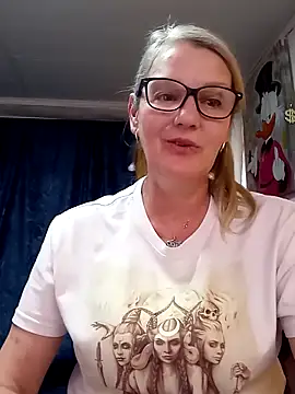 irinamaux online show from 04.01.26