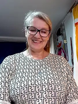 irinamaux online show from 04.18.26