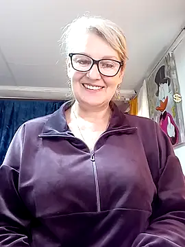 irinamaux online show from 04.19.26