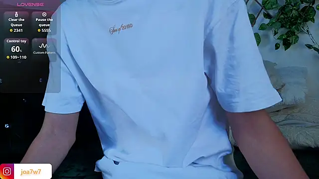 Levii Ackermann online show from 11.05.25