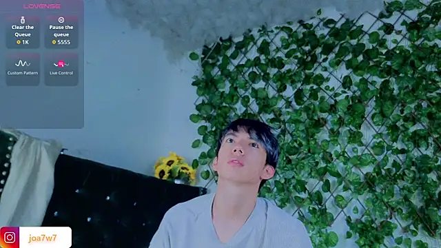 Levii Ackermann online show from 12.02.25