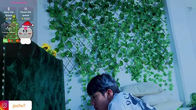 Levii Ackermann online show from 12.05.25