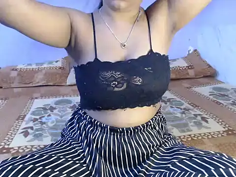 Freya nia online show from 12.24.24