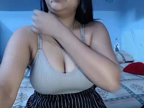 Freya nia online show from 02.25.25