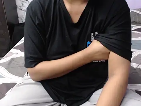 Freya nia online show from 09.12.25