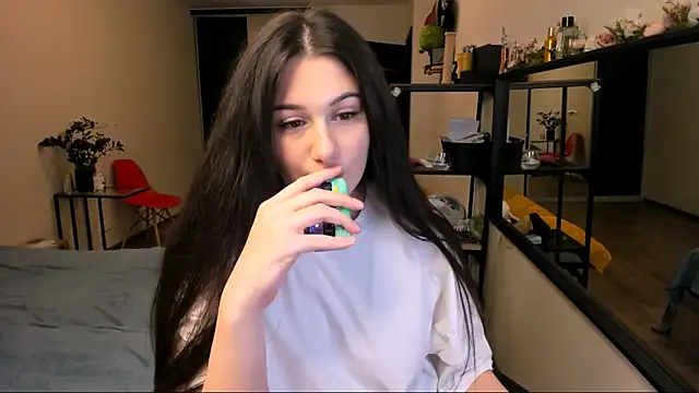 nostripchat online show from 10.26.25