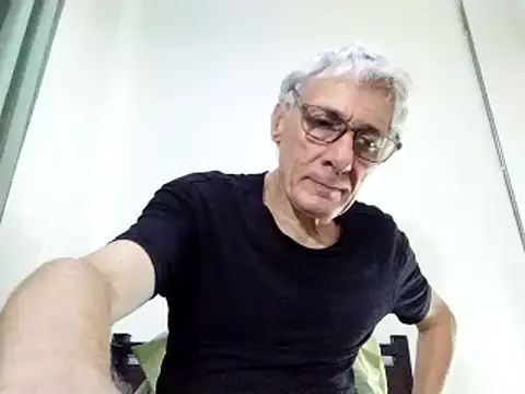 BIGUNCUTHARDCOCK online show from 03.14.25