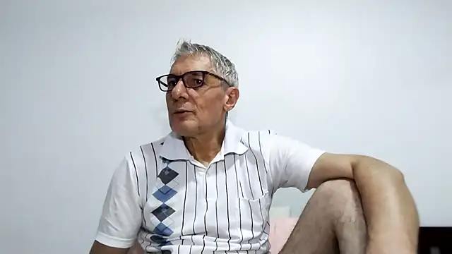 BIGUNCUTHARDCOCK online show from 02.13.26