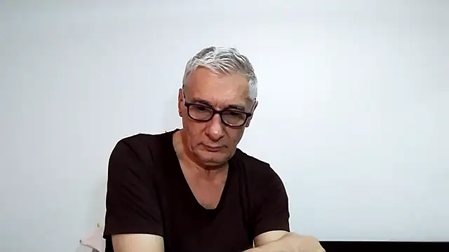 Snapshot of BIGUNCUTHARDCOCK chatting on 03.08.26 BIGUNCUTHARDCOCK online show from 03.08.26