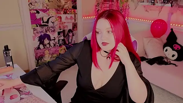 Snapshot of Unholy_Lady chatting on 10.31.25 Unholy Lady online show from 10.31.25