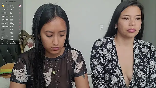 2SummerLove1 online show from 02.20.25