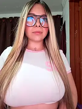 CristalGmez online show from 03.26.26