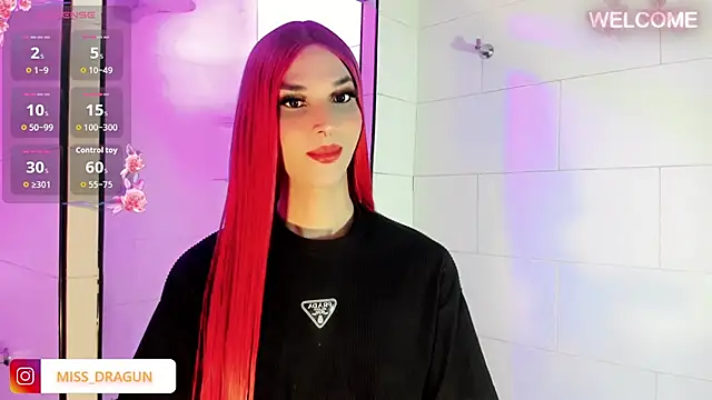 Snapshot of Victoria_Kastelo chatting on 10.13.25 Victoria Kastelo online show from 10.13.25