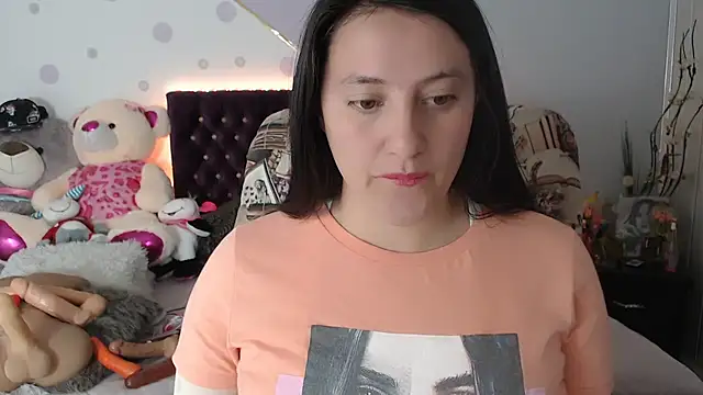 Lorenahot 06 online show from 03.03.25