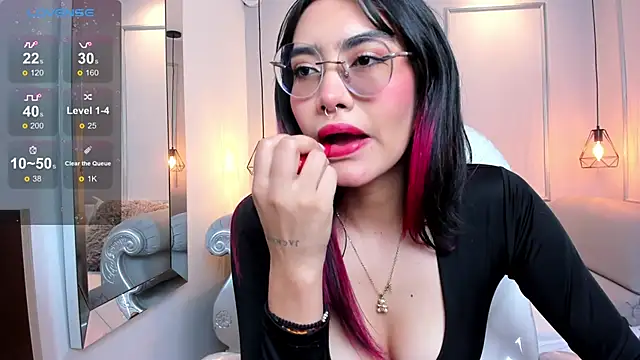 AzuraKindong online show from 02.12.25