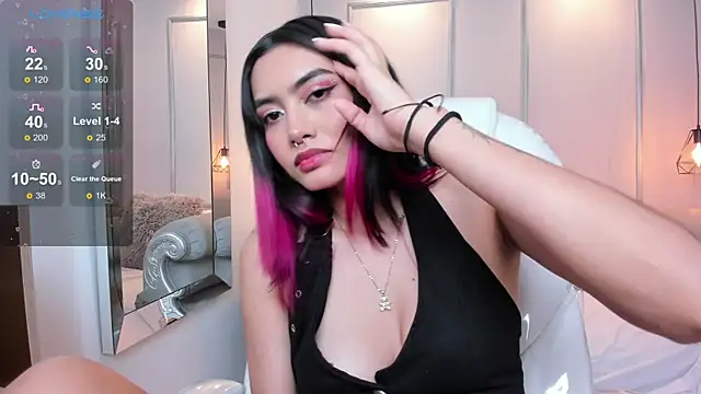 AzuraKindong online show from 02.25.25