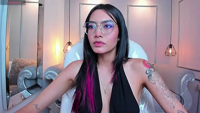 AzuraKindong online show from 09.16.25