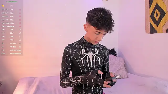 Tomy Rox online show from 01.07.25