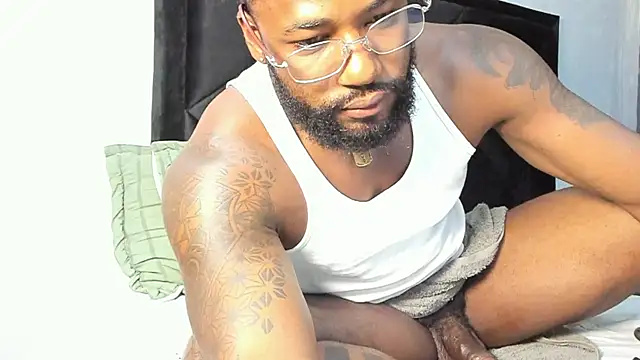 Dancelwashington online show from 02.10.25