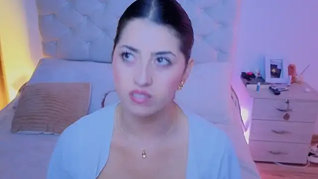 ChanellGV online show from 11.23.25