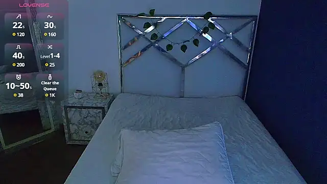 Snapshot of cattaleeyaa chatting on 01.17.25 cattaleeyaa online show from 01.17.25