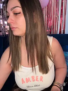 Snapshot of La_Nebulleuse-Nebulla chatting on 02.15.26 La Nebulleuse-Nebulla online show from 02.15.26