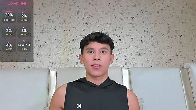 Snapshot of Angel_esteban_fx chatting on 01.25.25 Angel esteban fx online show from 01.25.25