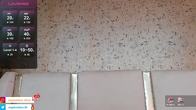 Snapshot of Angel_esteban_fx chatting on 02.14.25 Angel esteban fx online show from 02.14.25